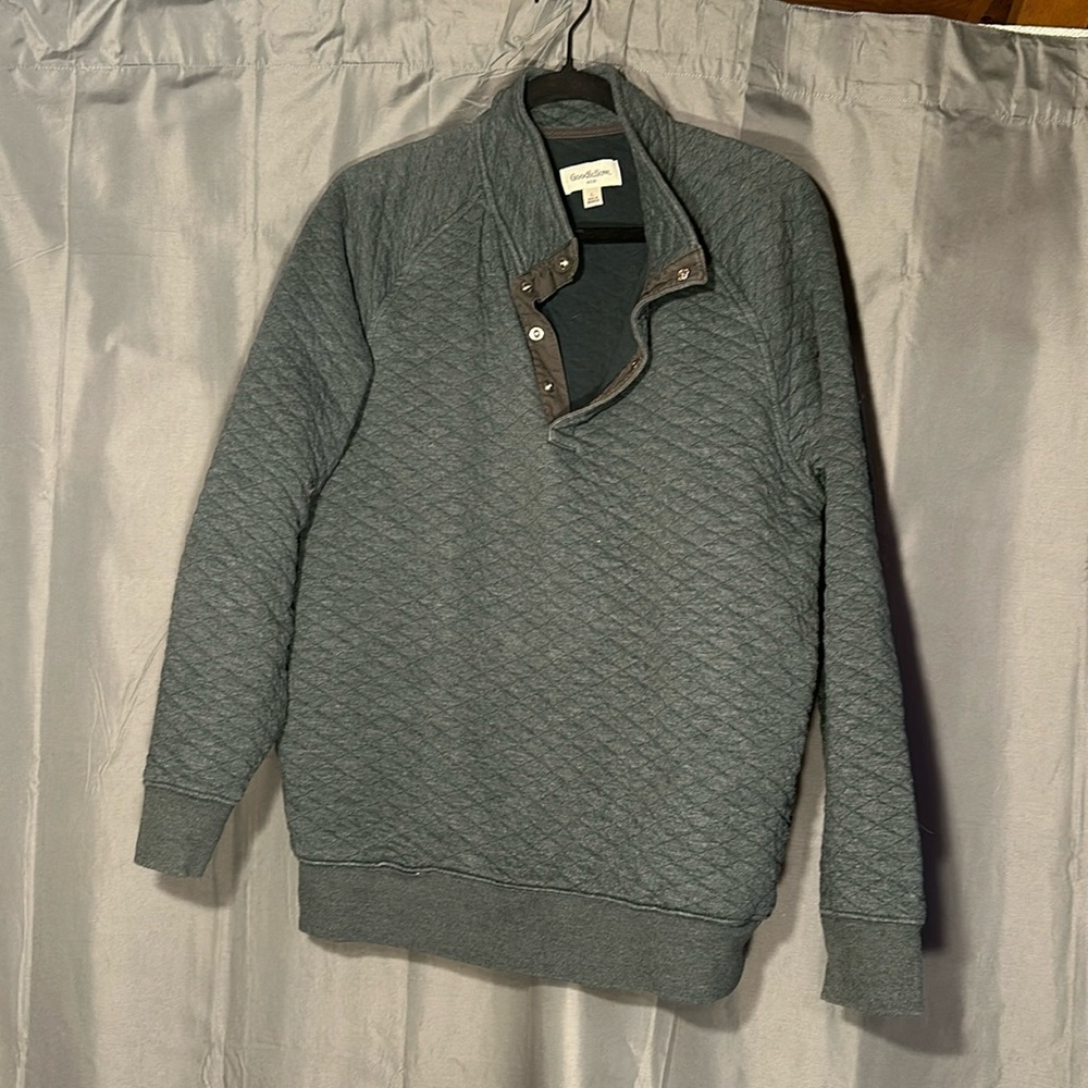 Men’s sweatshirt